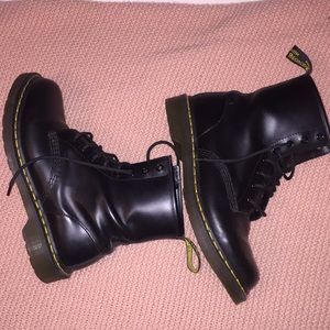 Dr. Airwair Martens Size 10